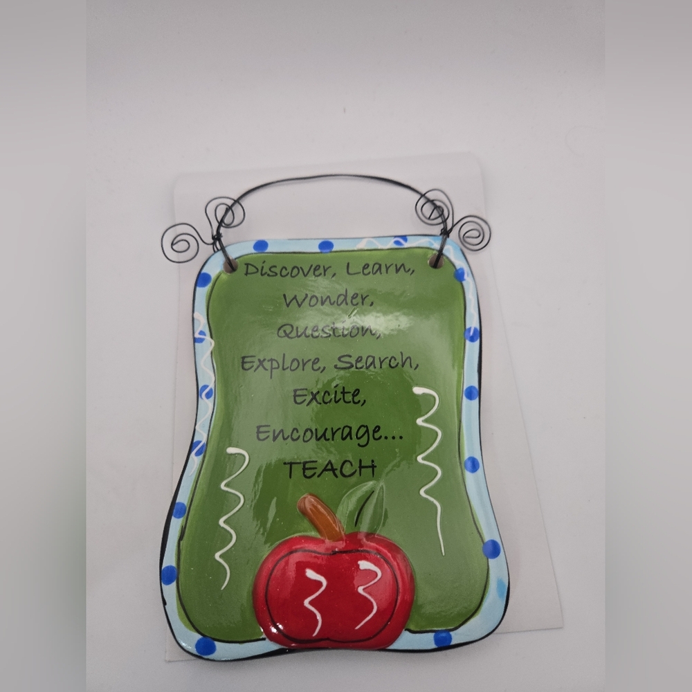 Tumbleweed Pottery Teacher Plaque Discover Learn Wonder Teach Apple Decor